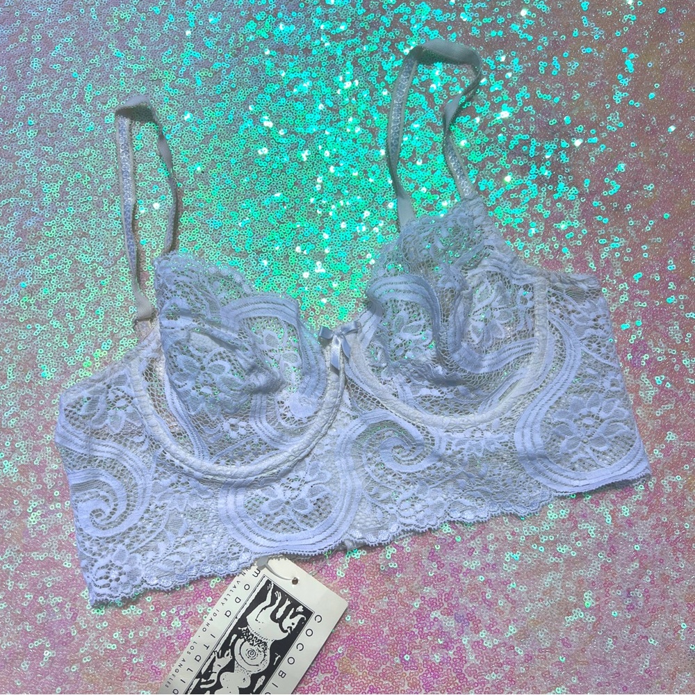 Vintage Angel White French Lace Bralette with Underwire